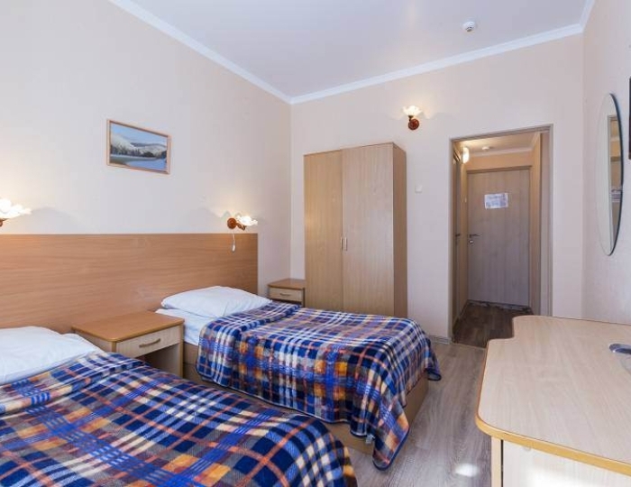 Двухместный номер 2 категории (корпус 4) - Санаторий «им. Димитрова» Кисловодск